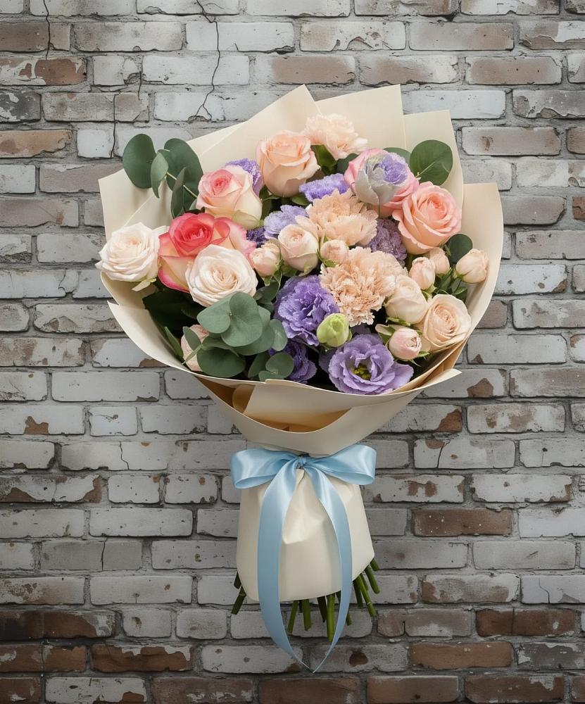 Букет цветов из: Розы, Лизиантусы и Гвоздики в Поназырево