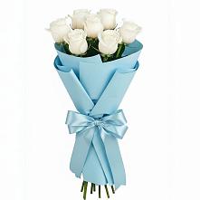 Букет 7 белых роз Проуд в Поназырево