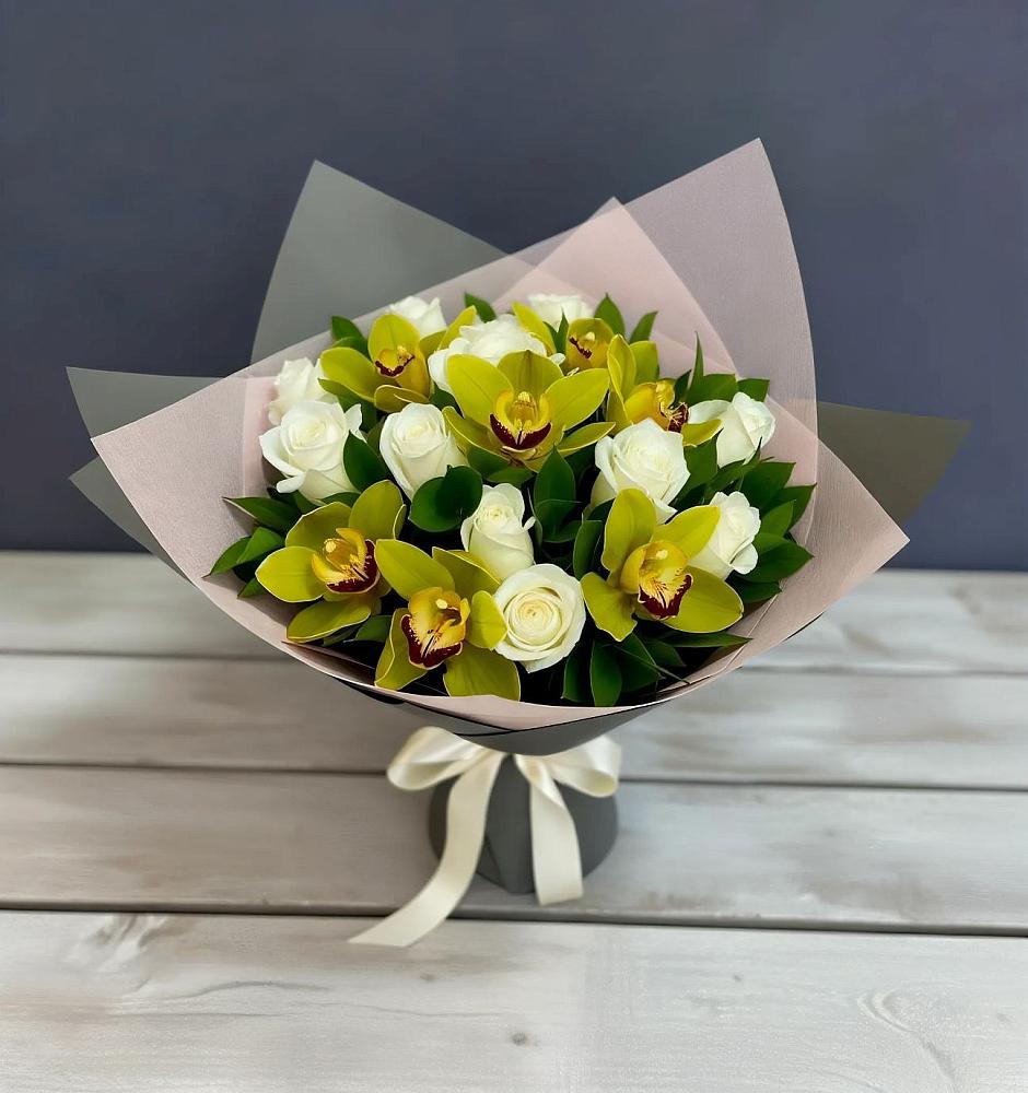 Букет цветов из: Орхидеи и Розы в Поназырево