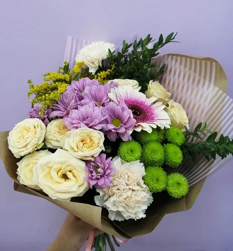 Букет цветов из: Хризантемы, Розы, Гвоздики и Герберы в Поназырево