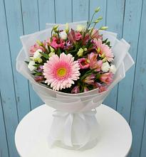Букет цветов из:  Герберы, Альстромерии и Лизиантусы #REPLACE_PRED# Поназырево